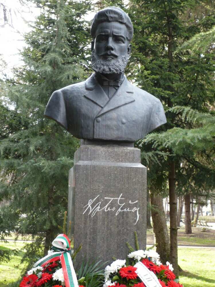 СО: Честваме 178 години от рождението на Христо Ботев