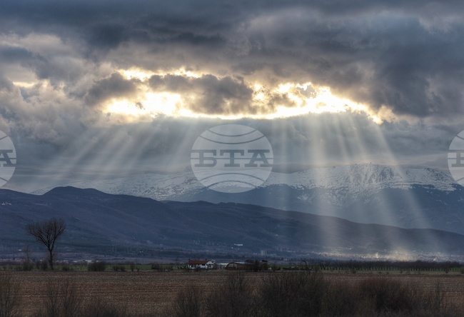 Слънчеви лъчи