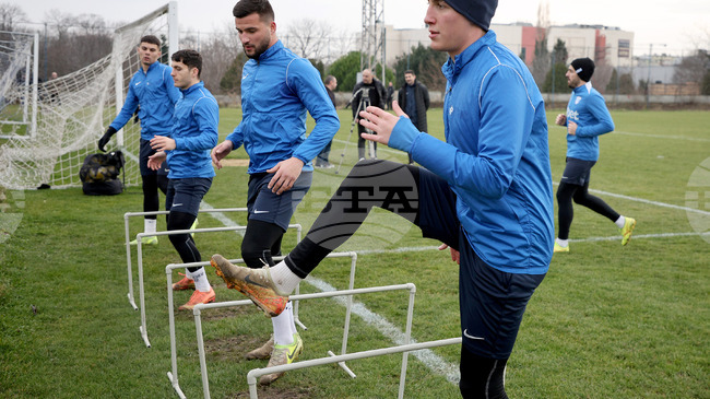 Спартак Варна надигра лидера във Втора лига Дунав Русе в контролна среща