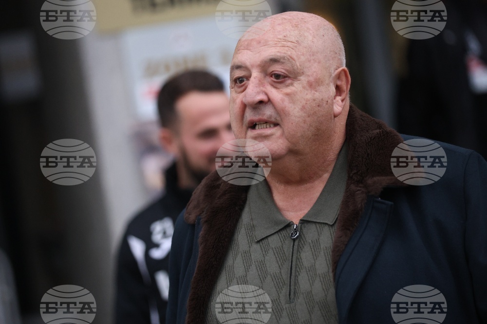 Президентът и старши треньорът на Славия (Сф) доволни от представянето на отбора в първата зимна проверка