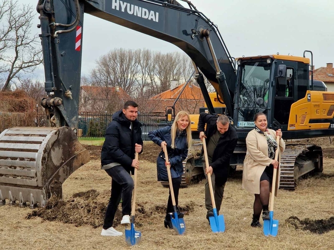 Започна изграждането на нова детска градина в село Кривина