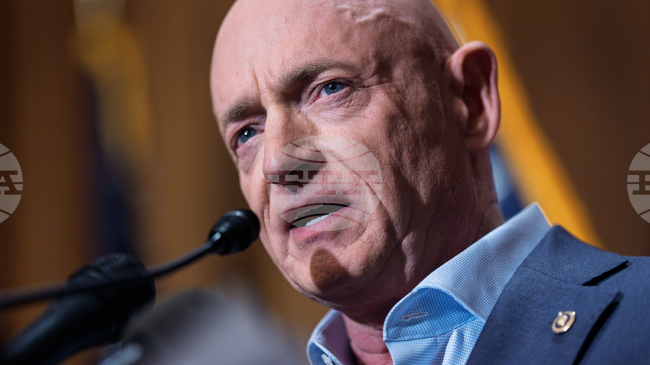 Пентагонът ще намали военното пенсионно обезщетение на сенатор Марк Кели заради злоупотреби със служебни задължения