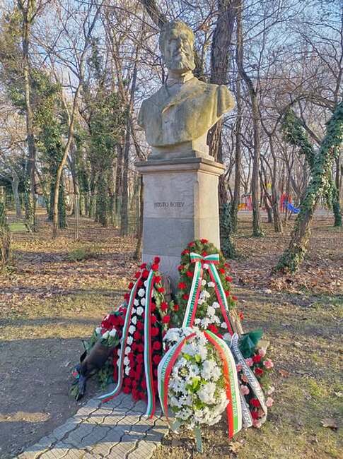Областна администрация Русе: Българската общност в Букурещ ще почете 178-ата годишнина от рождението на Христо Ботев 