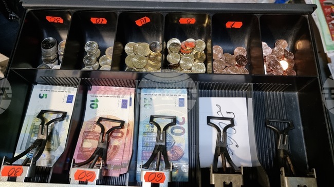 Над 580 проверки от октомври до момента са извършили служителите на КЗП във Враца, Монтана и Видин за спазване на Закона за въвеждане на еврото