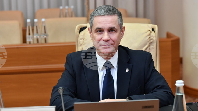 МОЛДПРЕС: Войната в Украйна подчерта, че трябва да изградим силна, подготвена и устойчива армия, заяви молдовският министър на отбраната