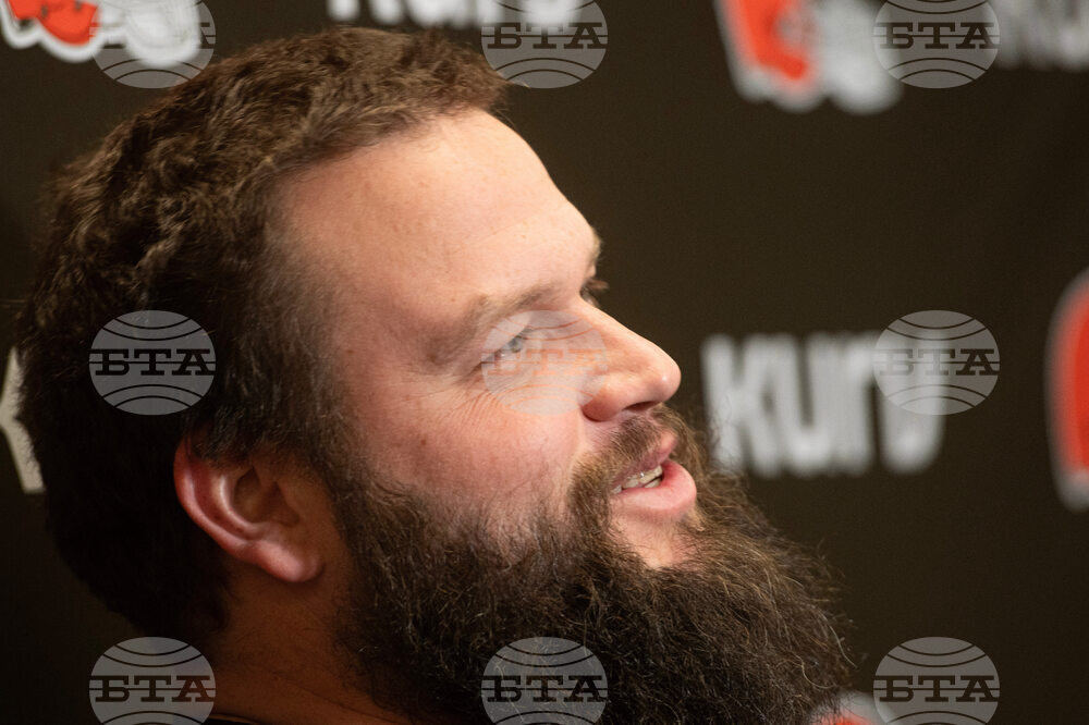 Browns Stefanski Football