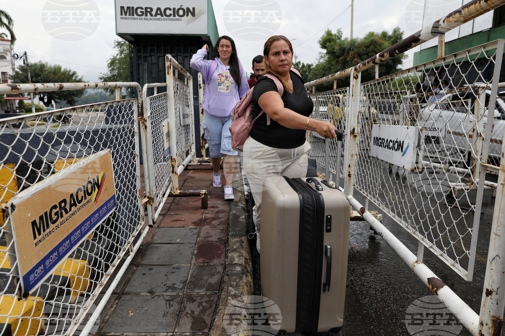 APTOPIX Colombia US Venezuela