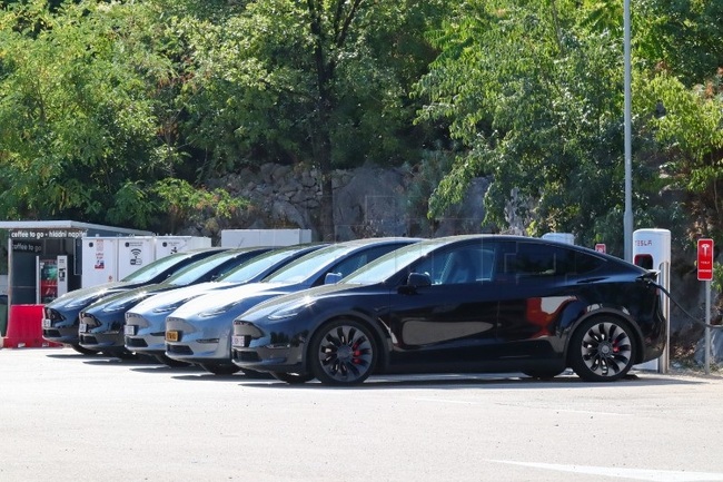 ХИНА: 69 140 нови автомобила са продадени в Хърватия през 2025 г., което е с 8,3% повече на годишна база