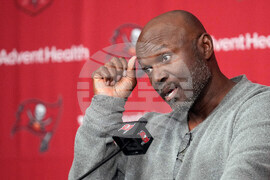 Buccaneers Wrapup Football