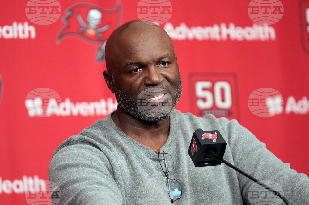 Buccaneers Wrapup Football