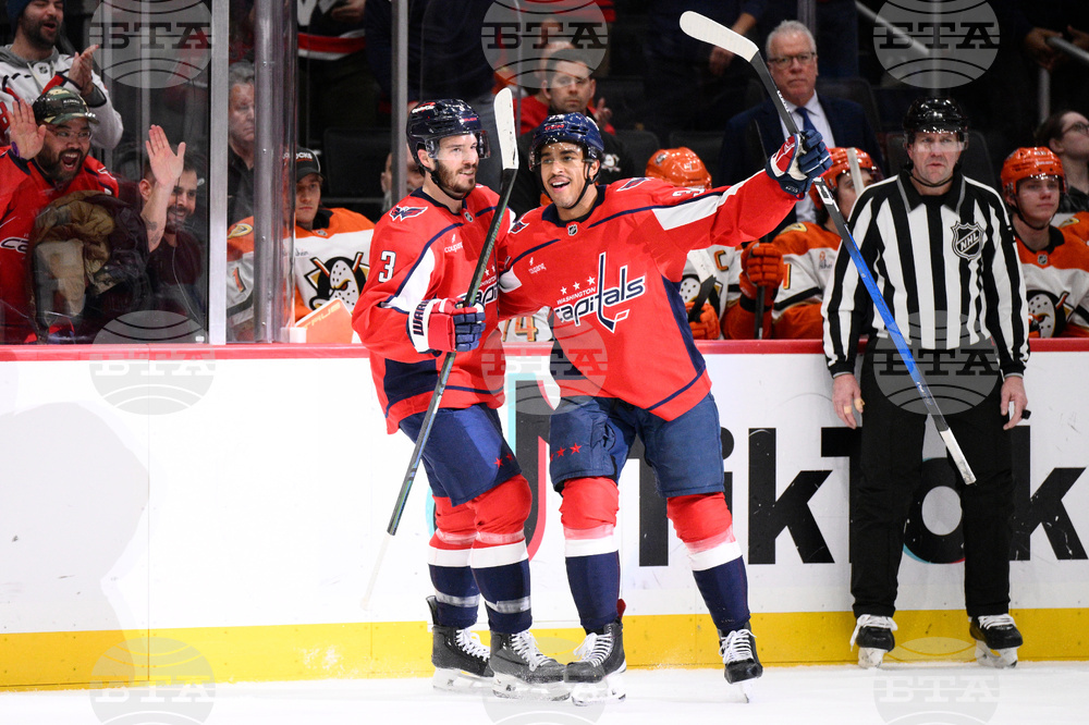 Ducks Capitals Hockey