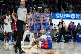 Knicks Pistons Basketball