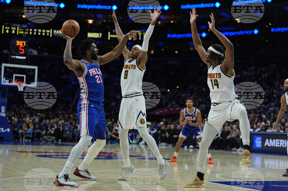 Nuggets 76ers Basketball