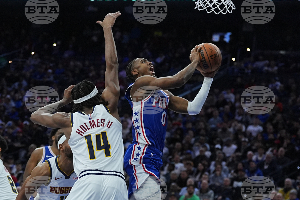 Nuggets 76ers Basketball