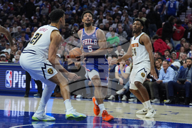 Nuggets 76ers Basketball