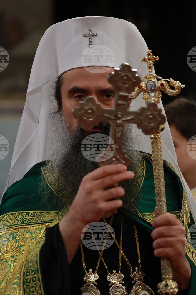 Въпреки войните и конфликтите, църквата възвестява мира Божи на Земята, каза патриарх Даниил в предаването "Панорама" по БНТ