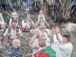 Калофер - Богоявление - мъжко хоро