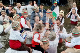 Калофер - Богоявление - мъжко хоро