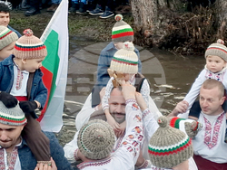 Калофер - Богоявление - мъжко хоро