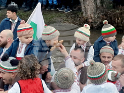 Калофер - Богоявление - мъжко хоро