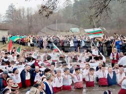 Калофер - Богоявление - мъжко хоро