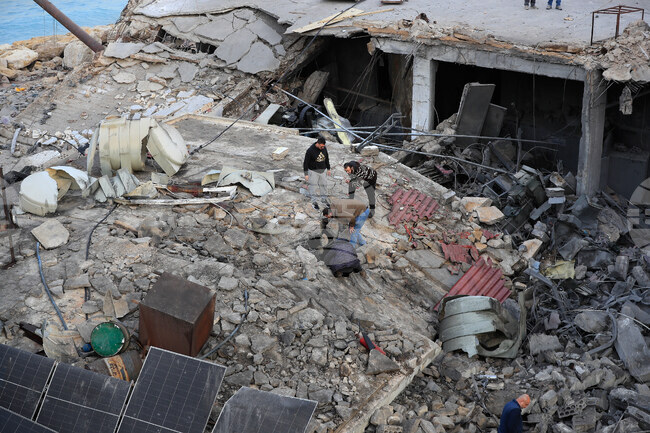 APTOPIX Lebanon Israel