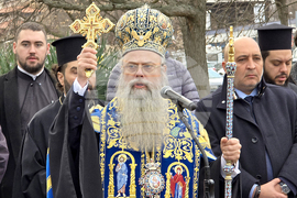 Кърджали - митрополит Николай - воински знамена - освещаване