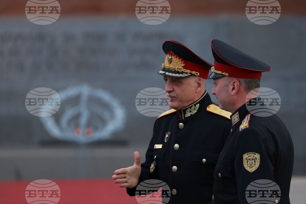 Богоявленски водосвет на бойните знамена