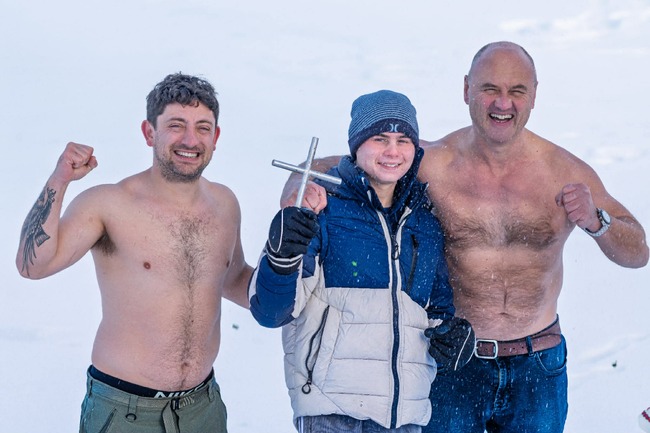 Представители на българската общност в Калгари, Канада, отбелязаха празника Богоявление