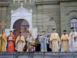 Бургас - освещаване на бойни знамена