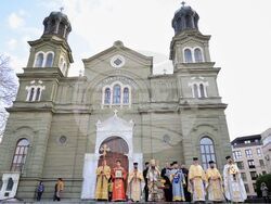 Бургас - освещаване на бойни знамена