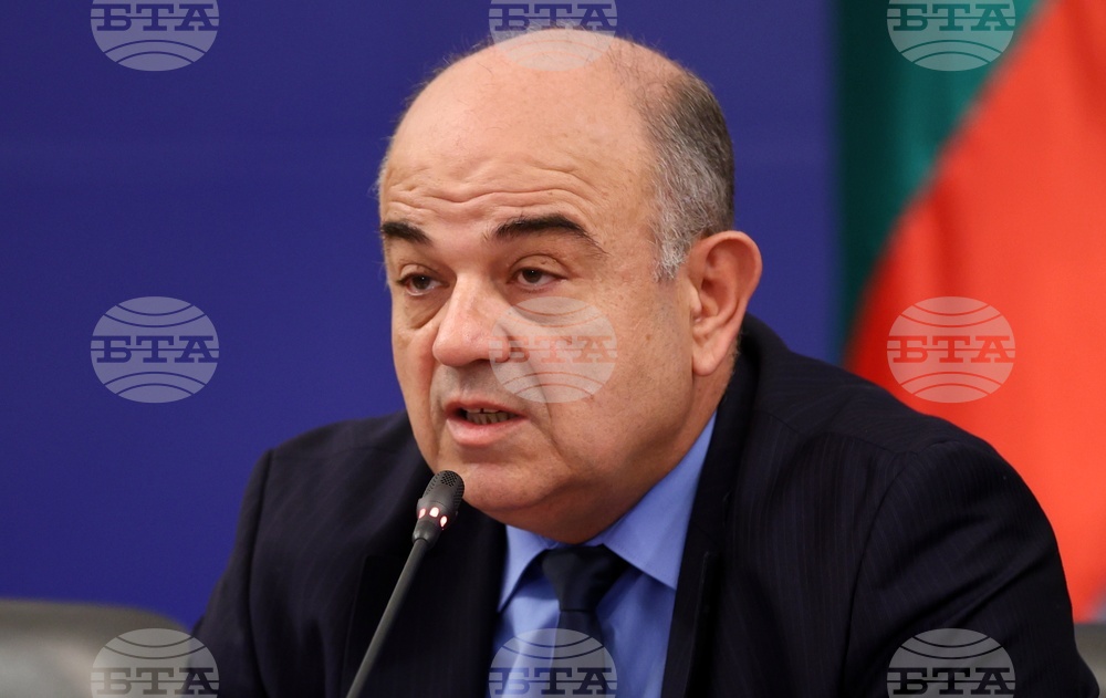 Violations Found in Some 7% of Commercial Establishments Checked over Euro's Adoption