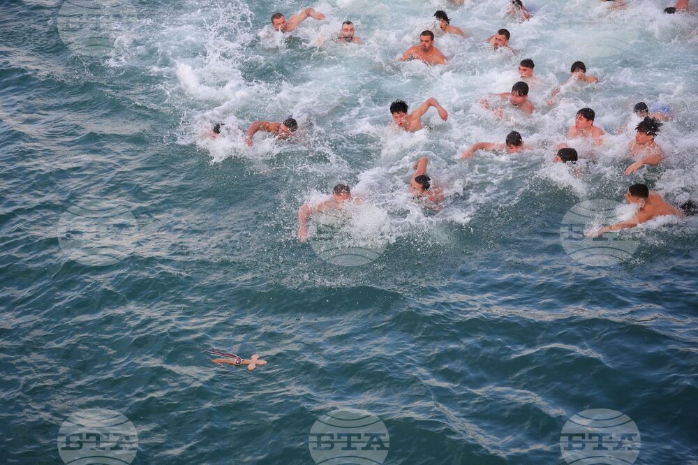 Бургас - Богоявление - спасяване на Светия кръст