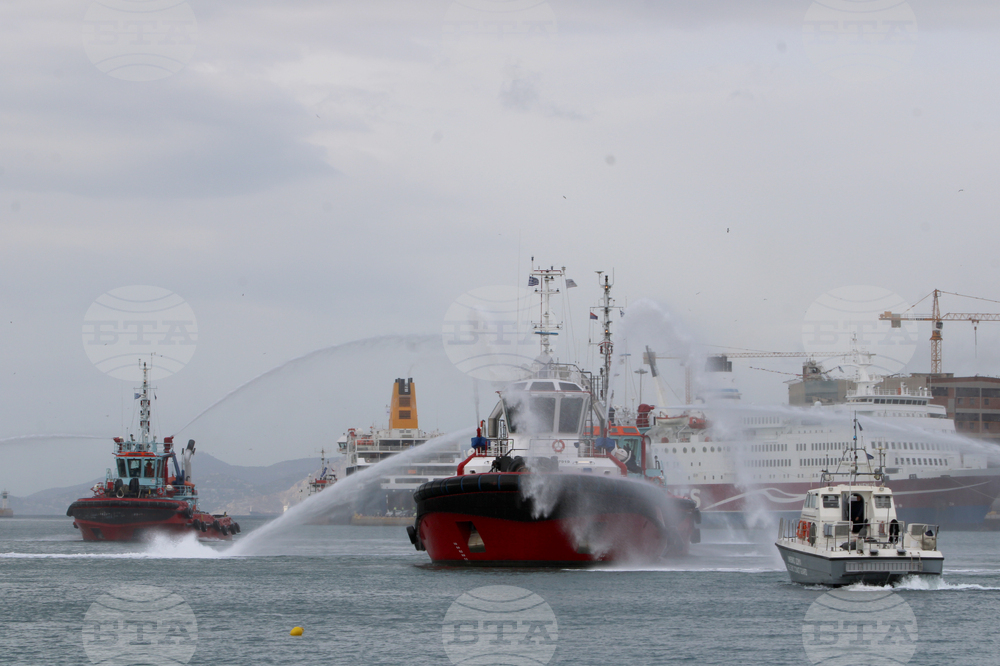 Гърция - Атина - Богоявление - водосвет