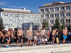 Търговище - Богоявление - спасяване на кръста