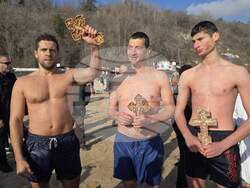 Албена - Богоявление - кръст