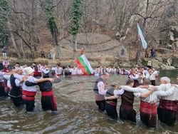 Село Велчево - Богоявление - мъжко хоро