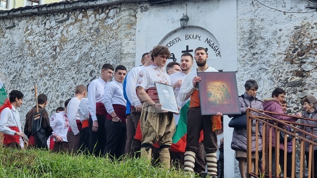 Смолян - Богоявление - храм "Св. Неделя"