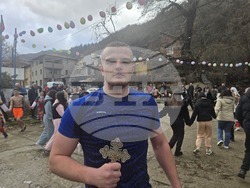 Петрич - ритуал по хвърляне на Богоявленския кръст