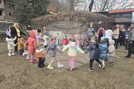 Петрич - ритуал по хвърляне на Богоявленския кръст