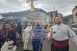 Петрич - ритуал по хвърляне на Богоявленския кръст