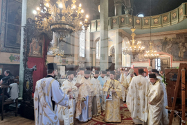 Стара Загора - утреня и Св. Златоустова литургия