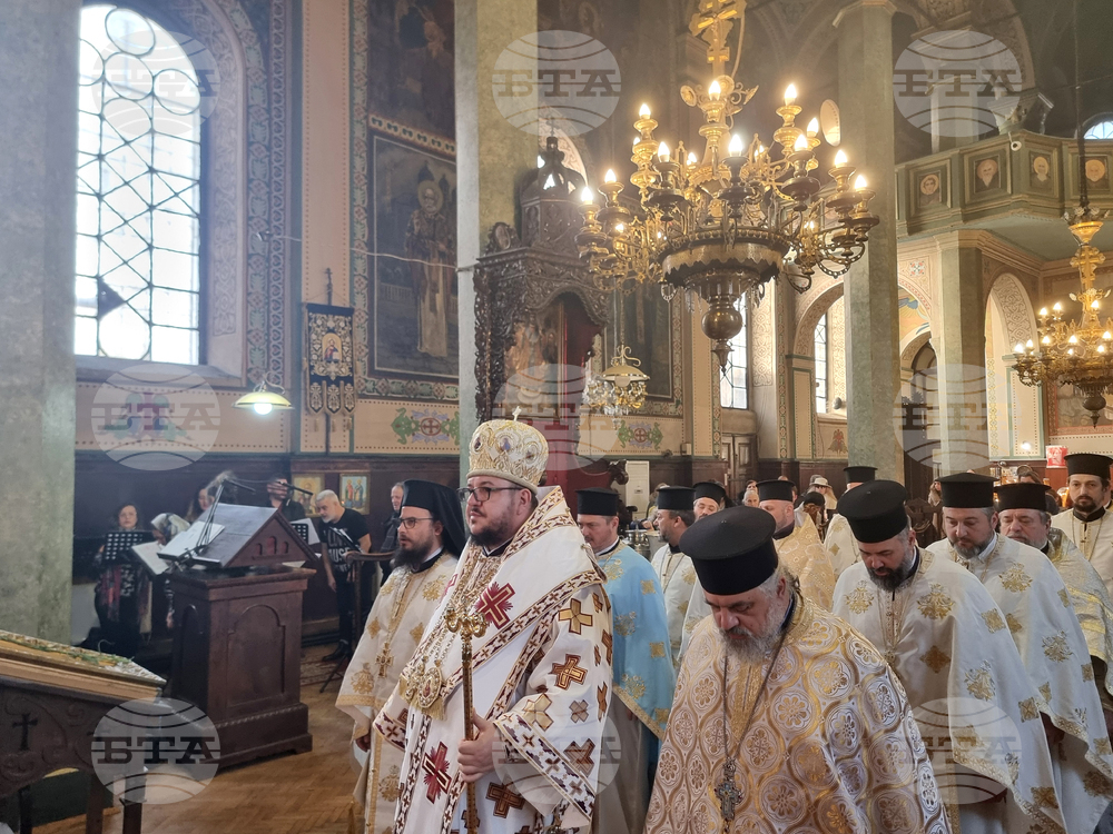 Стара Загора - утреня и Св. Златоустова литургия