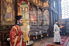 Стара Загора - утреня и Св. Златоустова литургия