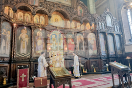 Стара Загора - утреня и Св. Златоустова литургия