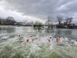 Петрич - ритуал по хвърляне на Богоявленския кръст