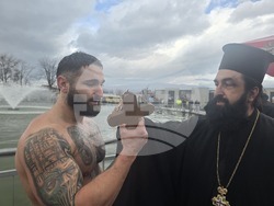 Петрич - ритуал по хвърляне на Богоявленския кръст