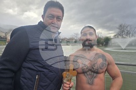 Петрич - ритуал по хвърляне на Богоявленския кръст