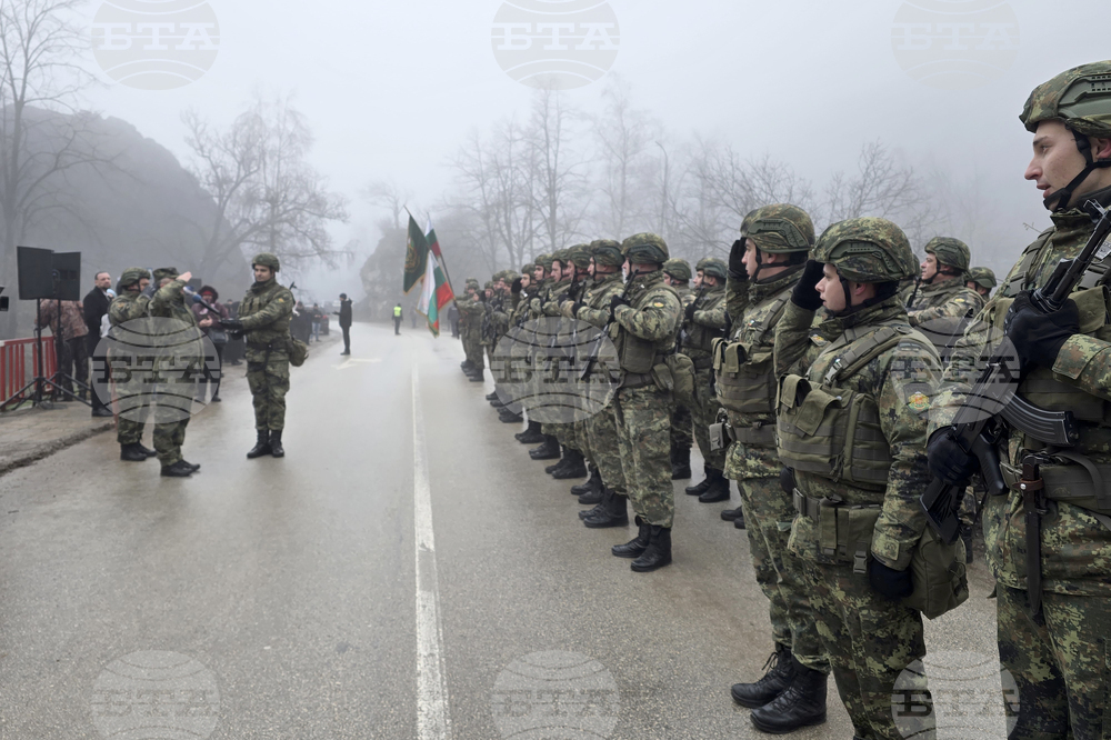 Враца - Йордановден - бойни знамена - освещаване