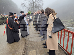 Враца - Йордановден - бойни знамена - освещаване